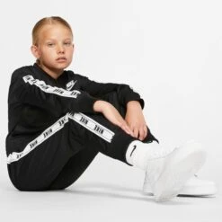 NIKE Girls' Sportswear Tracksuit 21 NIKE Girls' Sportswear Tracksuit -Activewear Of Kid Shop 2065017 001 alt9