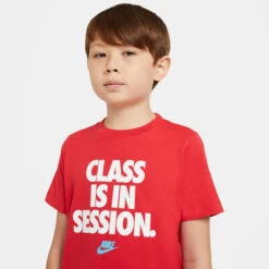 NIKE Boys' Class Is In Session Graphic Short Sleeve Tee -Activewear Of Kid Shop 2070657 601 alt4