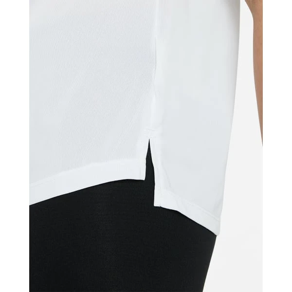 NIKE Big Girls' Dri-FIT Short-Sleeve Training Top 6 NIKE Big Girls' Dri-FIT Short-Sleeve Training Top - Image 4